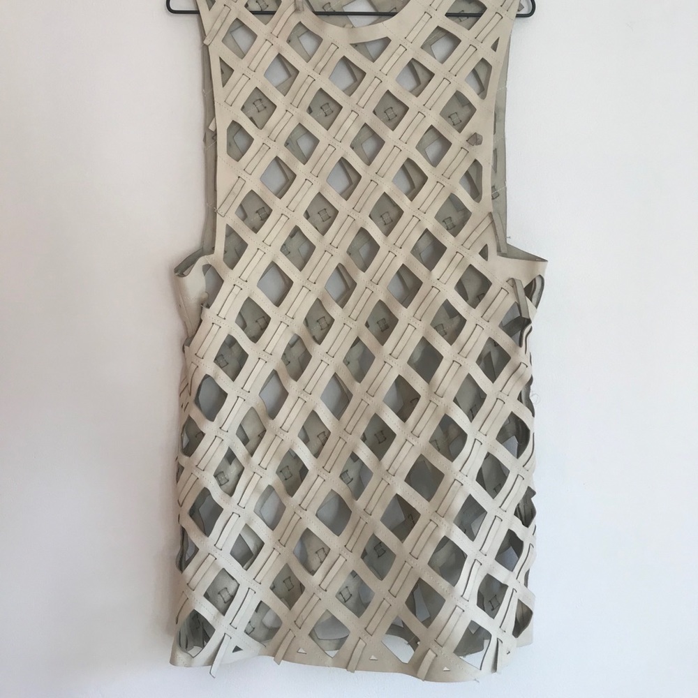 3.1 PHILLIP LIM WHITE NET DRESS